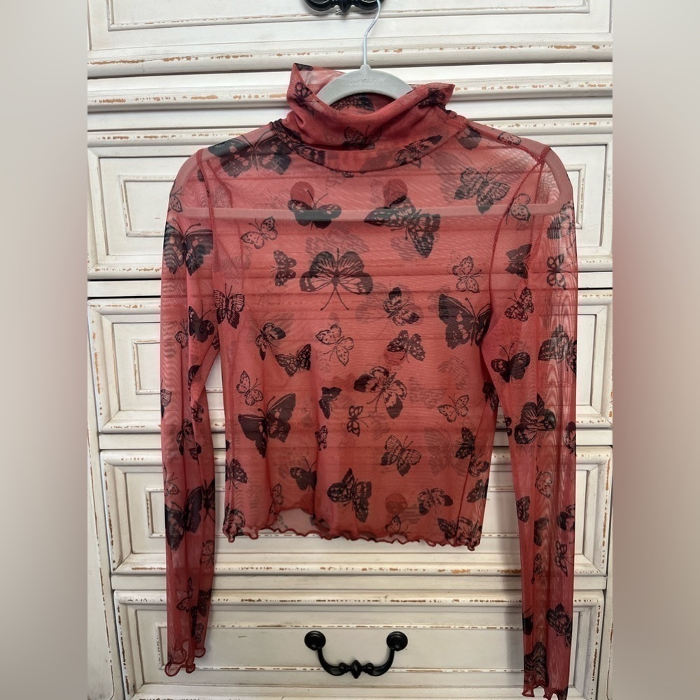 🖤ALTAR’D STATE Mesh mock turtleneck , size medium